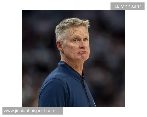 现代篮球无位置化科尔谈收官阵容与打分卫的重要性