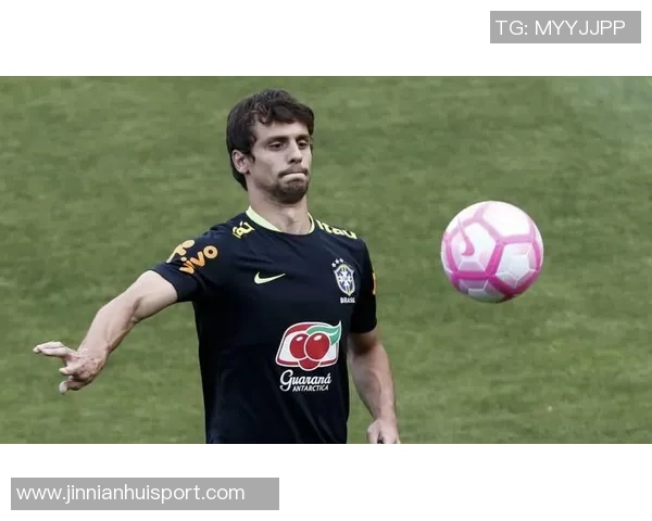 米兰中卫加比亚喜迎新生命宣布妻子怀孕二人于今年六月步入婚姻殿堂