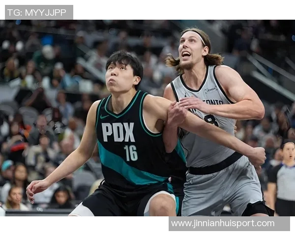 阿夫迪亚半场表现抢眼8投5中砍下19分4篮板4助攻再度冲击三双目标